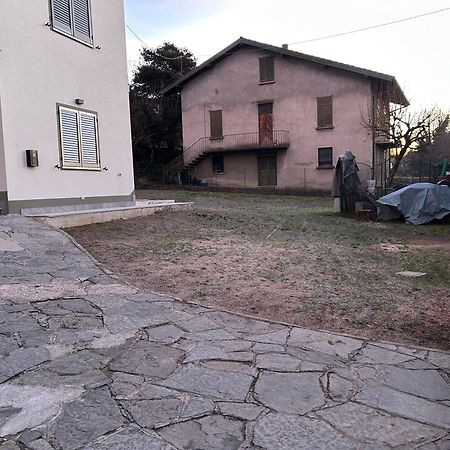 格兰达泰Le Camelie Del Lario公寓 外观 照片